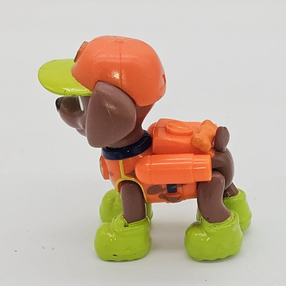 Paw Patrol Jungle Rescue Zuma Poseable Pup Figure
